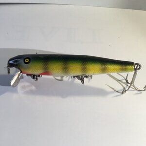 FISHING LURE PFLUEGER 4¼" WOOD PAL-O-MINE MINNOW GREEN BACK & YELLOW ==FANTASTIC
